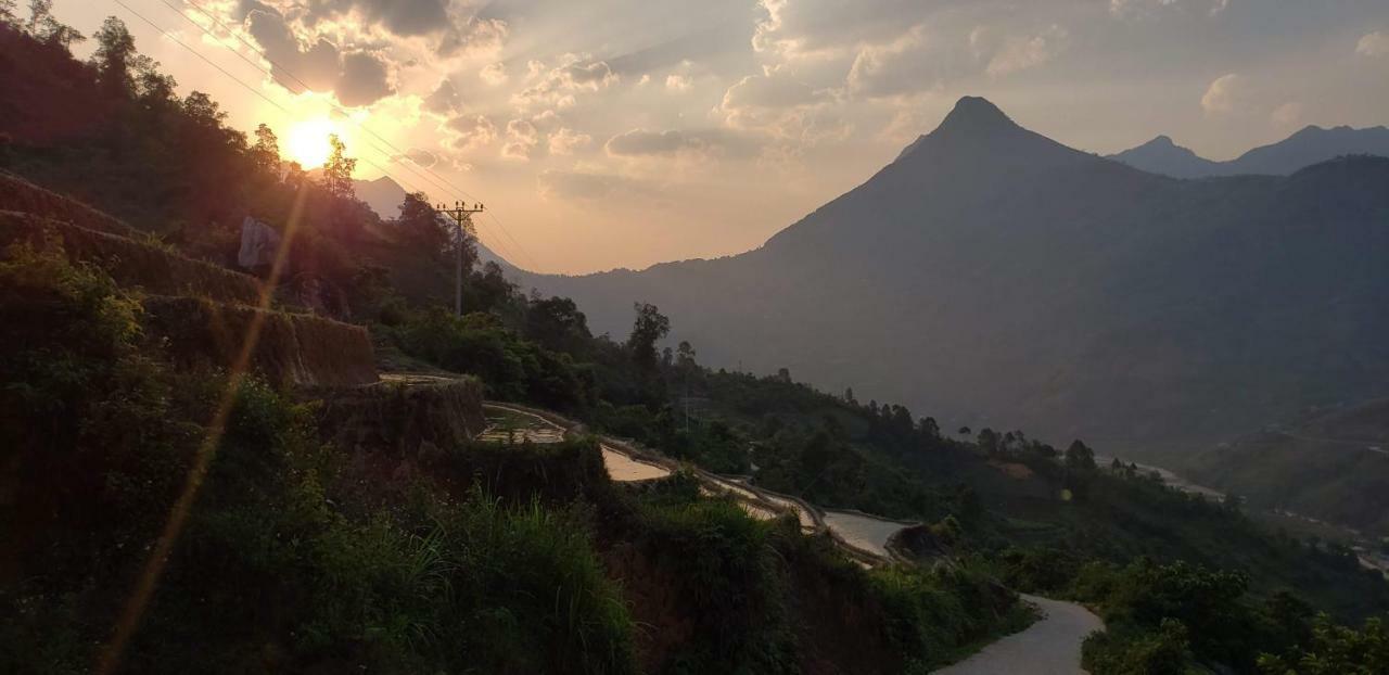Indigo Snail Boutique Hmong Homestay Sapa Exterior foto