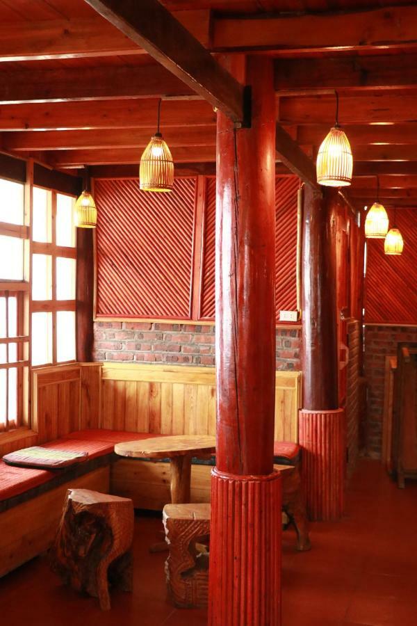 Indigo Snail Boutique Hmong Homestay Sapa Exterior foto